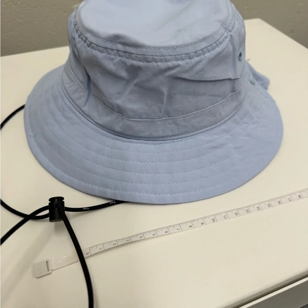 Brand New Aritzia TNA Pastel Blue Bucket Hat M/L - Picture 6 of 6